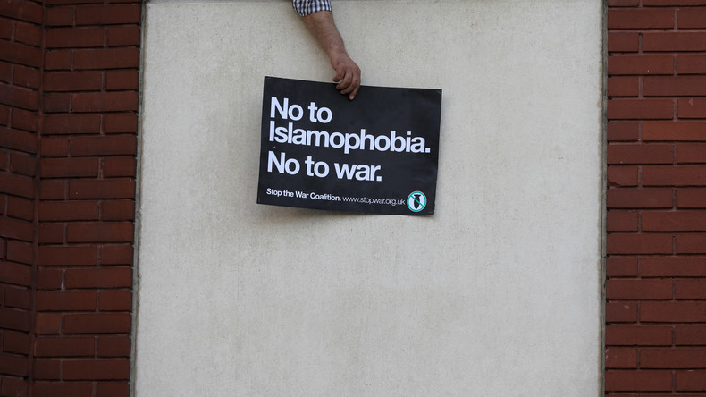 Großbritannien: Anonyme Hassbriefe rufen zu Gewalt gegen Muslime auf 