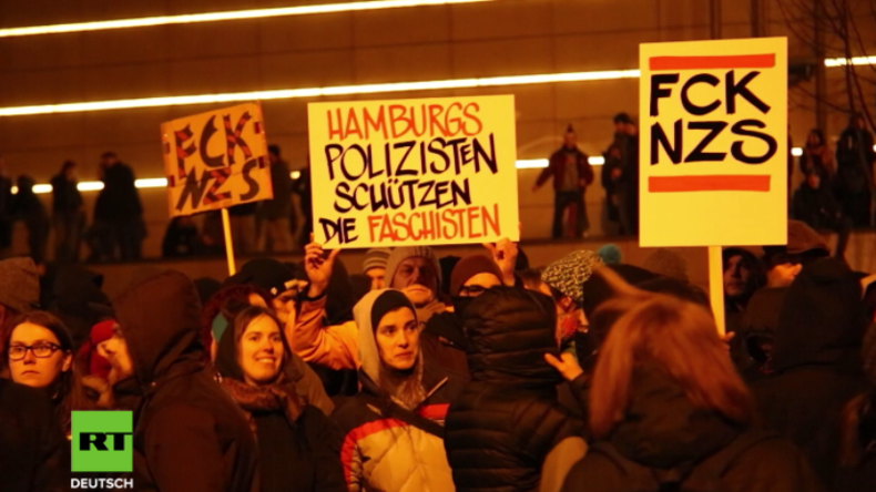 Zusammenstöße nach Demonstration "Merkel muss weg" in Hamburg  