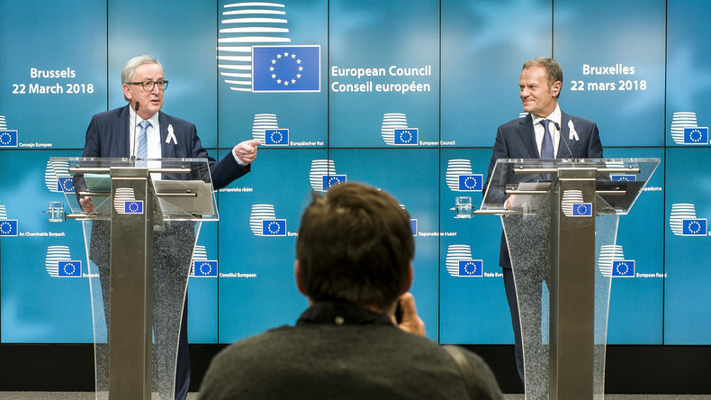 LIVE: Abschluss des Europäischen Gipfeltreffens: Pressekonferenz von Tusk und Juncker 