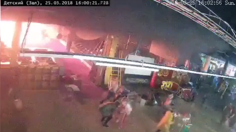 Russland: Video aus Einkaufszentrum in Kemerowo soll Beginn des tödlichen Brandes zeigen