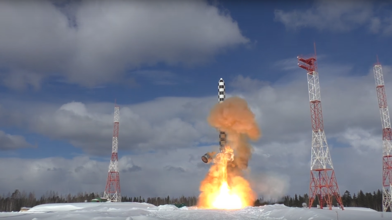 Neueste russische Interkontinentalrakete Sarmat absolviert zweiten Testflug 
