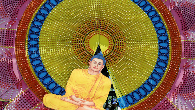 Sri Lanka: Tempel des Zahnes des Buddha in Kandy und der Baum