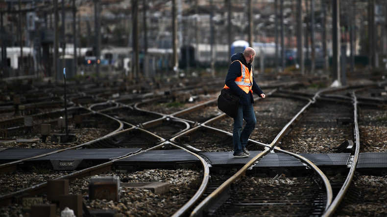 Frankreich: Eisenbahner-Streik hat schon 100 Millionen Euro gekostet 