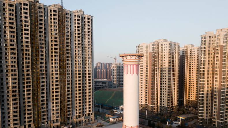 Frischer Wind: China errichtet den größten Luftreiniger der Welt als 60 Meter hohen Turm