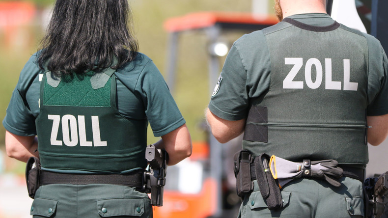 Flughafen-Zöllner stellten 2017 mehr als 7.000 Kilo Drogen sicher 