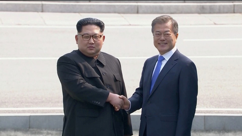 Historischer Handschlag: Kim Jong-un auf Staatsbesuch in Südkorea
