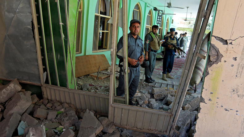 Mindestens elf Menschen bei Angriff auf Militärkonvoi in Afghanistan getötet