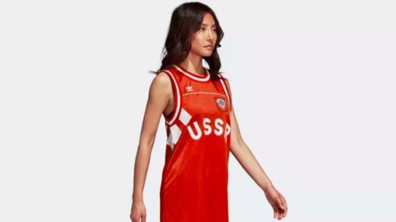Litauens Außenministerium über Adidas-Kleid mit UdSSR-Symbolik: "Großreichnostalgie"