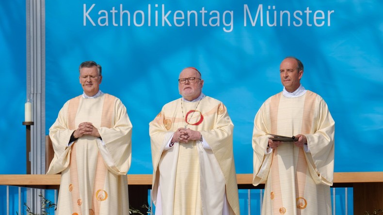 Über 30.000 Menschen feiern Abschlussgottesdienst in Münster