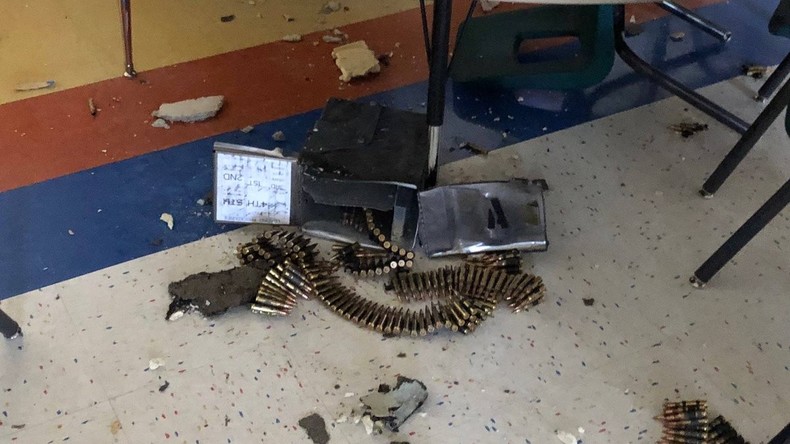 Heftige Niederschläge: Militärhubschrauber lässt Munition über Grundschule in Texas fallen