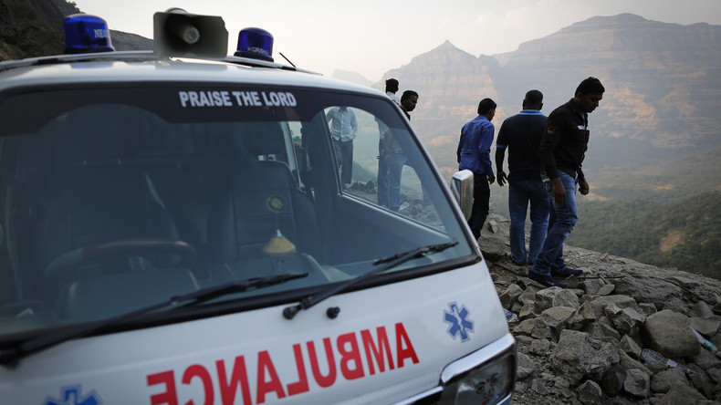 19 Tote bei Unfall mit Lastwagen in Indien