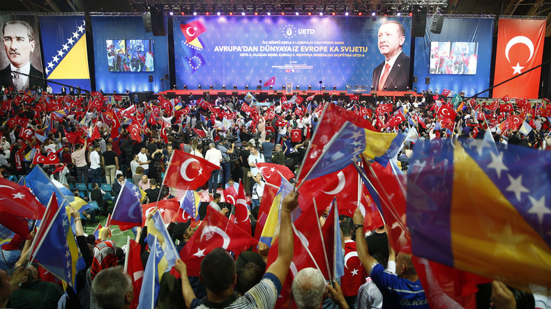 "Aus Europa in die Welt": Türkischer Präsident Erdoğan wirbt in Sarajevo für Stimmen