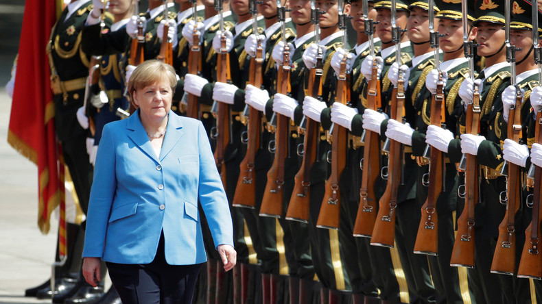 Staatsbesuch mit argumentativer Schieflage: Merkel drängt in China auf Marktöffnung  