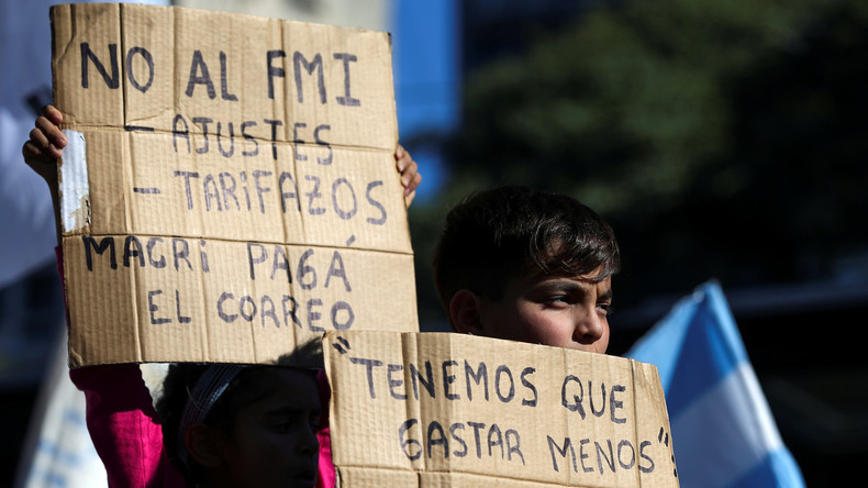 Protest gegen Verhandlungen mit IWF in Argentinien