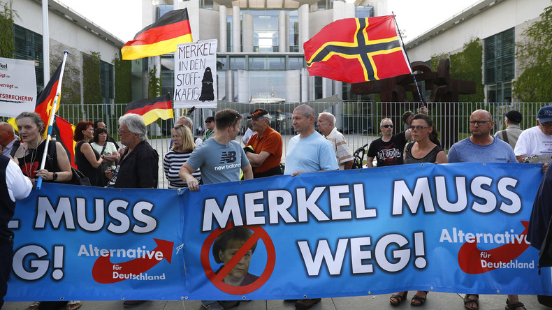 AfD-Marsch und Gegenprotest in Berlin