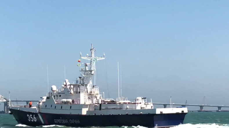 "Hier kommt nicht mal ein Gummiboot unentdeckt durch" - Russische Marine bewacht Krim-Brücke