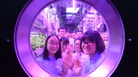 Ein Jahr unter der Glaskuppel: Experiment mit Mondbasis-Simulation in China endet mit Weltrekord