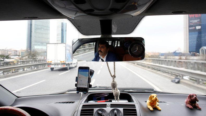 Recep Tayyip Erdoğan kündigt Verbot von Uber an: "Wir haben ein Taxi-System"