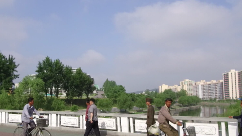 Alles sehr sauber und prachtvolle Bauten - Exklusivaufnahmen aus Nordkorea 