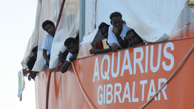 "Extrem stressige Nacht": Hilfsorganisationen retten 629 Migranten im Mittelmeer