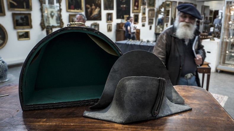 Ganz alter Hut: Kopfbedeckung von Napoleon Bonaparte für 350.000 Euro verkauft
