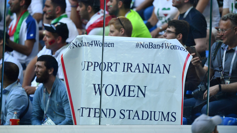 Irans Frauen dürfen zum Public Viewing ins Stadion – erstmals seit 1979