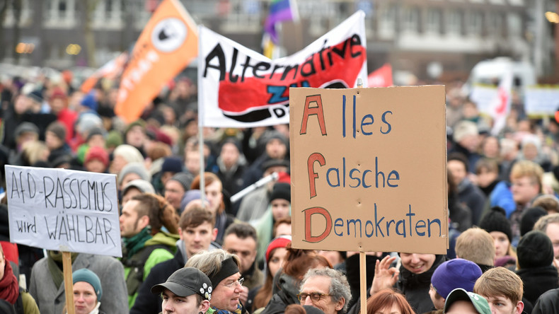 Protest gegen AfD-Büro in Bremen: Interview mit AfD-Politiker Frank Magnitz 