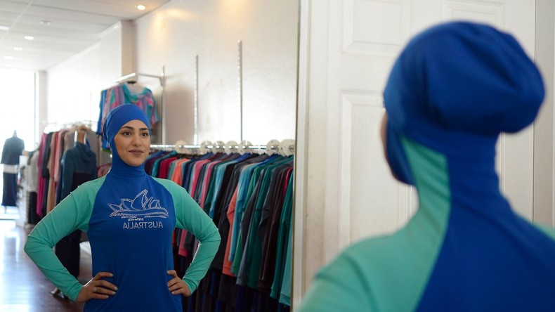 Teilnahme muslimischer Mädchen fördern: Familienministerin Giffey für Burkinis im Schwimmunterricht