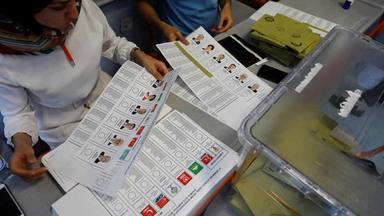 Drei bei der Türkei-Wahl festgenommene Deutsche wieder frei 