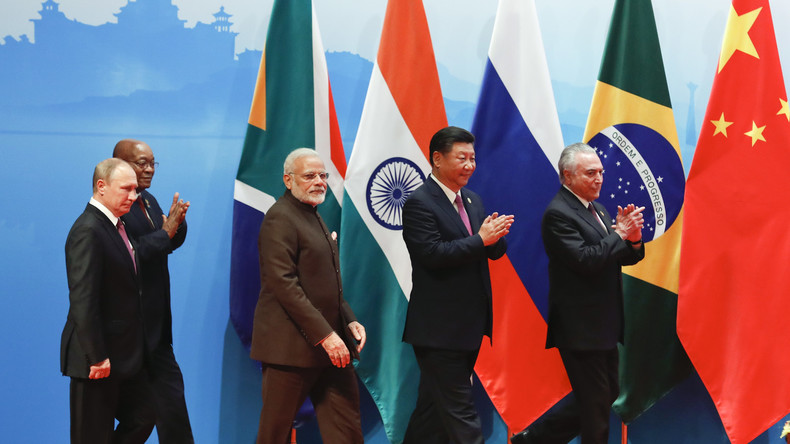 Experte: Russland, China und Indien könnten USA über Handelszölle isolieren