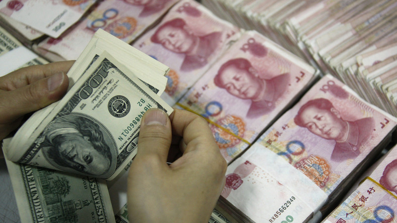 Chinesische Großbanken lassen US-Dollar fallen: "Um unsere heimische Währung zu stützen"