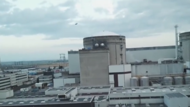 Greenpeace will Gefahrenpotenzial demonstrieren und steuert Drohne in Atomkraftwerk