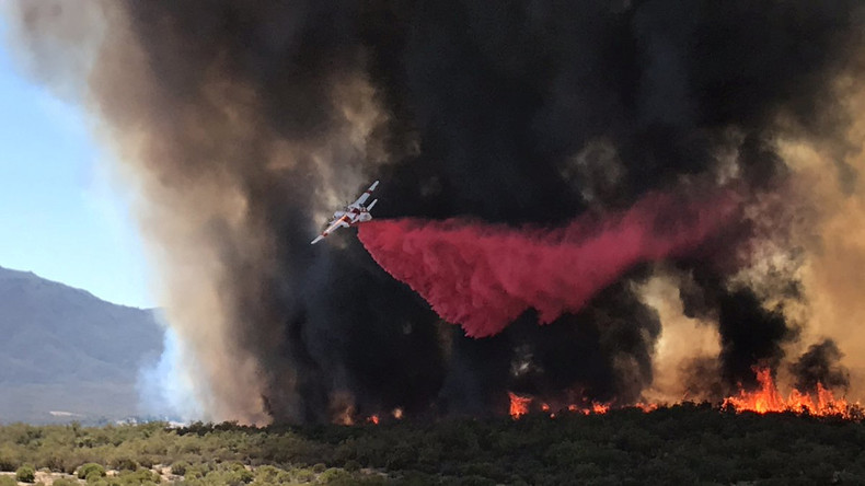 Buschbrände in Nordkalifornien bedrohen Hunderte Häuser