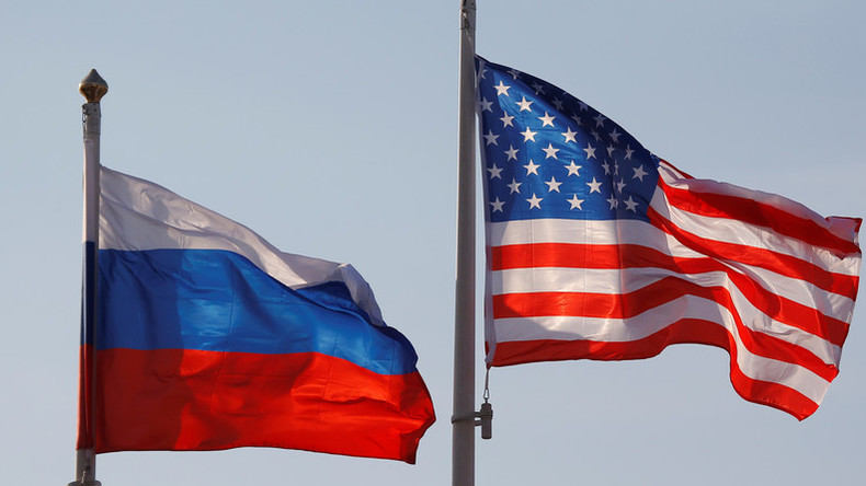 Ex-US-Botschafter: Geheimdienstbericht über russische Einmischung ist politisch motiviert