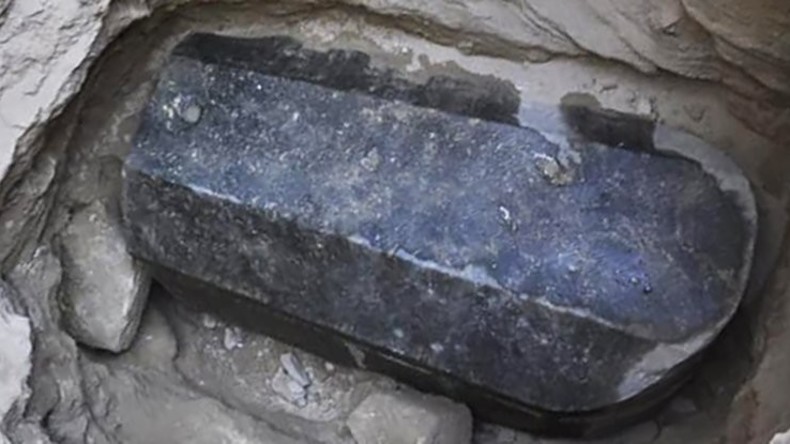 Schwarze Büchse der Pandora: Nie geöffneter Sarkophag bei Alexandria entdeckt
