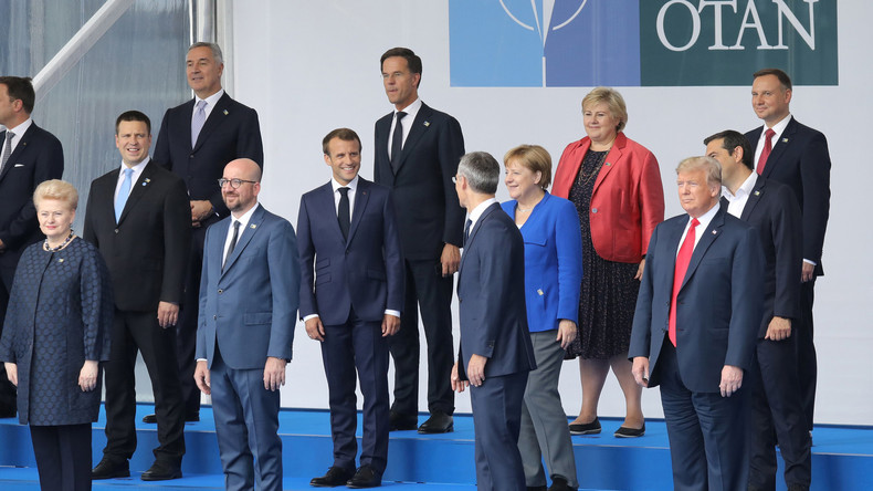 Gipfelerklärung: NATO-Staaten bestätigen "Zwei-Prozent-Ziel"