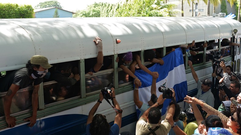 Zwei Tote bei Belagerung von Kirche in Nicaragua