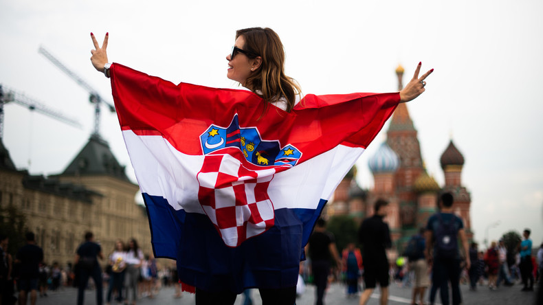 Kroatische Polizei stellt kurz vor WM-Finale tausende Reisepässe aus 