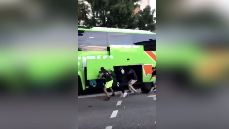 Frankreich: Mob plündert fahrenden Flixbus während WM-Feier in Grenoble - Busfahrer protestieren