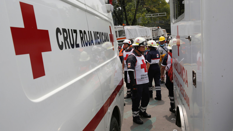 Mexiko: Mindestens zwölf Tote bei schwerem Busunglück