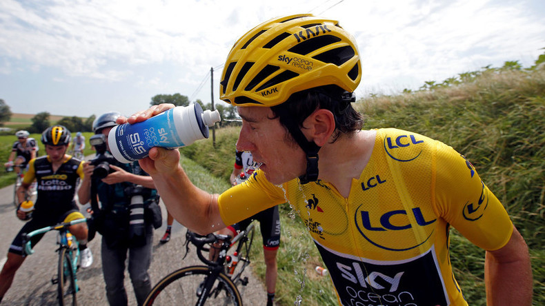 Tour de France: Zwangspause nach Protesten und Pfefferspray-Unfall