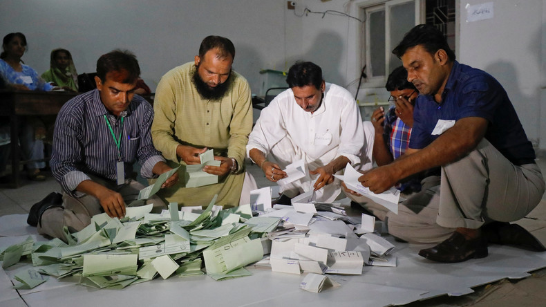 Pakistan: Wahlverlierer sprechen über Forderung nach Neuwahl