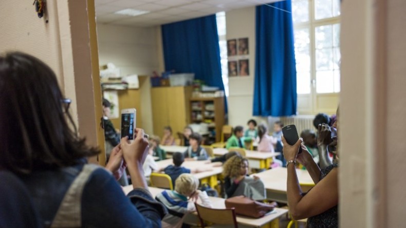 Nach Verbot in Frankreich: Debatte über Handyverbot an Schulen in Deutschland 