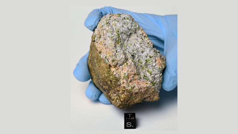 Sensationsfund in Nordafrika: Ältester Meteorit könnte Entstehung des Sonnensystems erklären