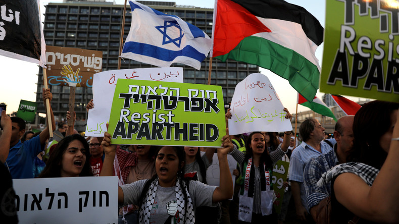 Zehntausende demonstrieren in Tel Aviv gegen "Nationalitätsgesetz" 