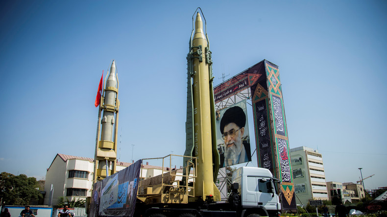 Iran präsentiert neue Kurzstreckenrakete