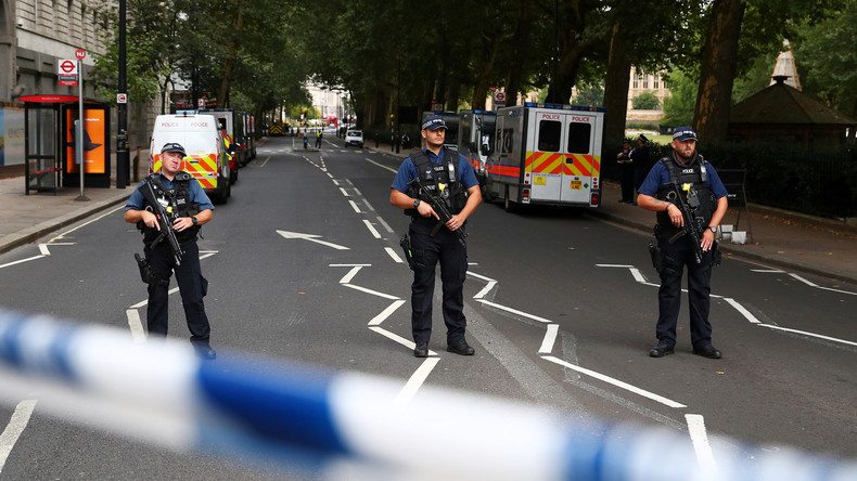 London: Polizei behandelt Zwischenfall als Terroranschlag