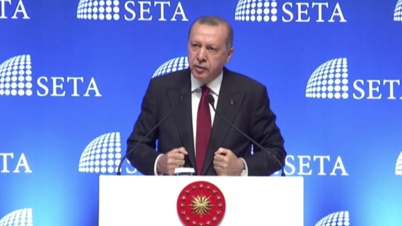 Erdogan zu Boykott von US-Elektrowaren: Wir werden alle Produkte in besserer Qualität herstellen
