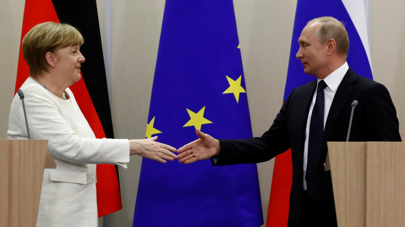 Video: Treffen zwischen Angela Merkel und Wladimir Putin 