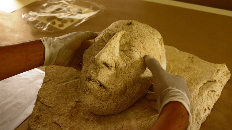Mexikanische Archäologen entdecken womöglich Porträt von Maya-Herrscher